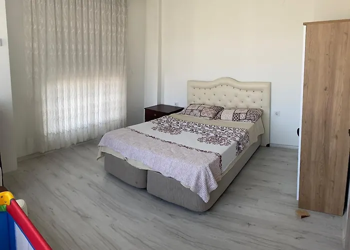 Luxurious Triplex Summer House - Brand New In Beautiful 度假居 *