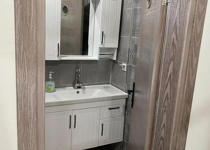 Luxurious Triplex Summer House - Brand New In Beautiful 度假居