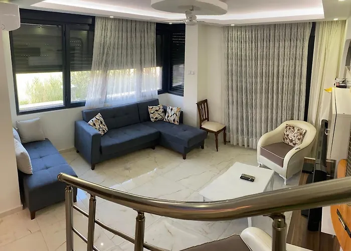 度假居 Luxurious Triplex Summer House - Brand New In Beautiful