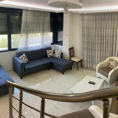 펜션 Luxurious Triplex Summer House - Brand New In Beautiful